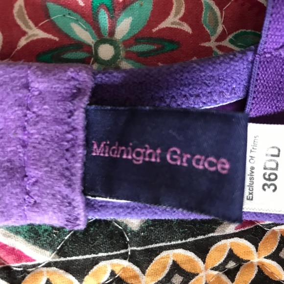 Midnight Grace Bra and thong Panty set with removable garters SZ 36DD L - Picture 4 of 6